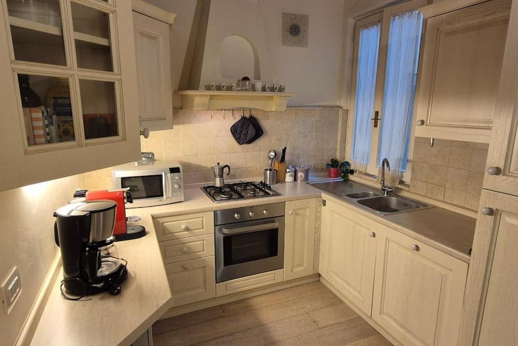 Borgo San Frediano Hideaway Apartment Florence Ngoại thất bức ảnh